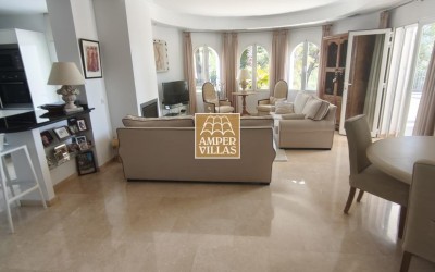Charming and comfortable villa in Santa Clara.